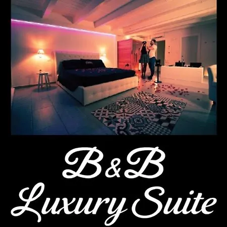 Italians B&B Luxury Suite-3